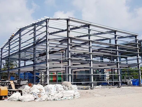 ASTM Multi Storey Steel Structure Building , Prefab Commercial Construction