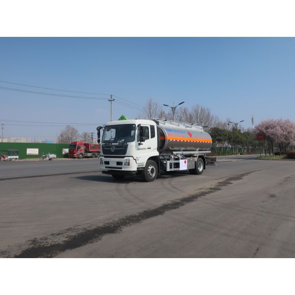 15m3 CIMC LINYU Dongfeng Oil Tanker Truck Aluminum Alloy Liquid Fuel Transport Vehicle