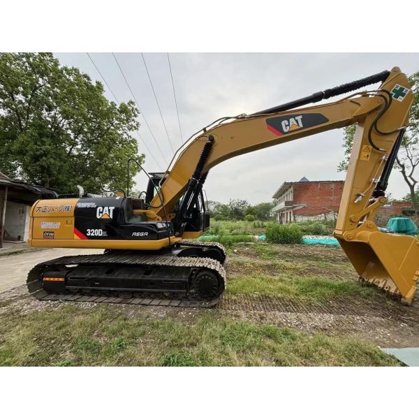 Hydraulic Used Caterpillar 320D2L Excavator 20Ton Construction Machinery