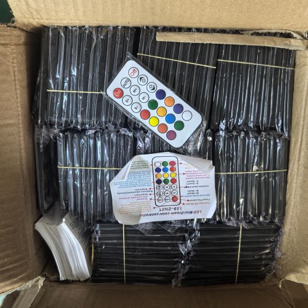 2200mAh Battery Rechargeable LED Tube Light T8 RGB Tube Suitable for Portable standing