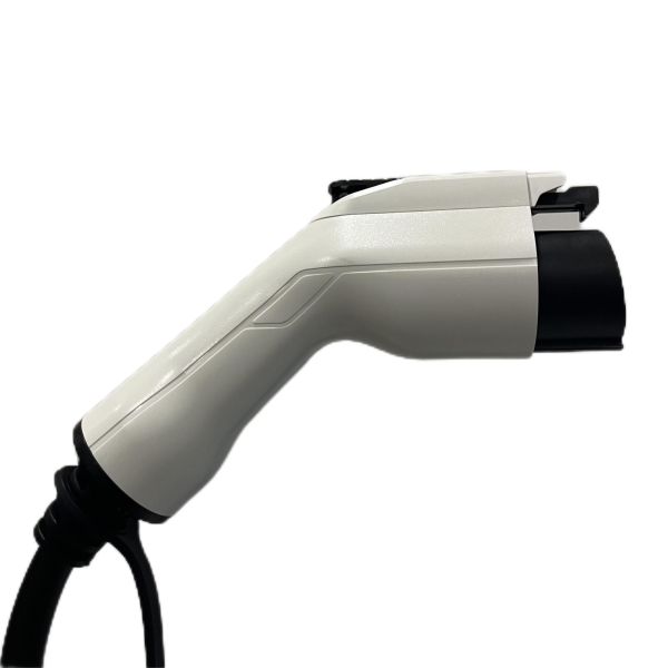 Кабель для зарядки электромобилей от мужчины к женщине тип 2 катушки SAE J1772 тип 1 1 / 3 фаза 3.6KW - 22KW