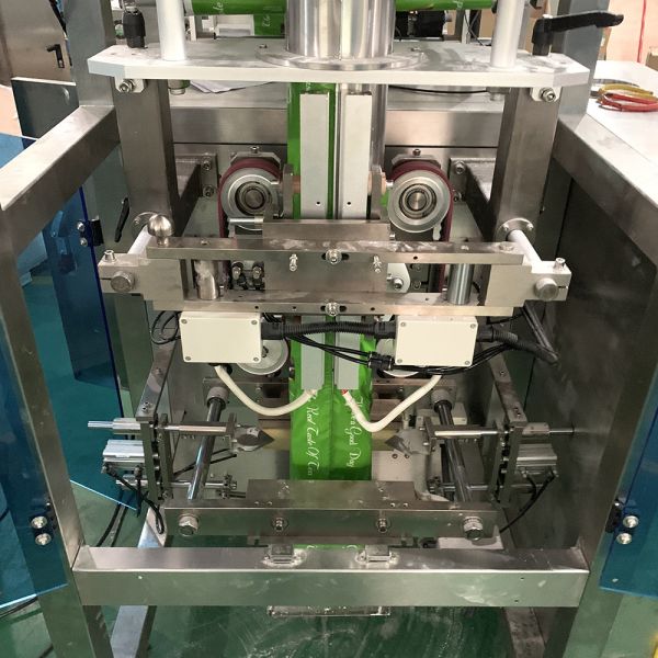 Машина упаковки запечатывания саше порошка 350mm муки кофе молока заполняя