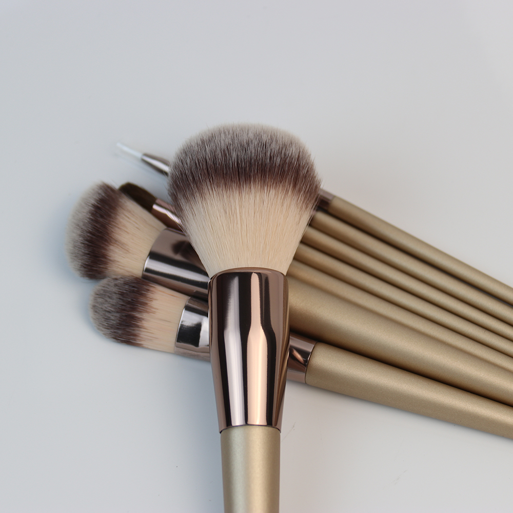 Champagne Gold Makeup Brush Set For Exquisite Makeup Creation