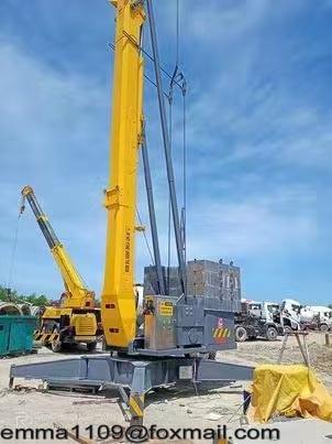 High Configure Travelling Tower Crane Foldable 2 Ton Mini Mobile Self Erect