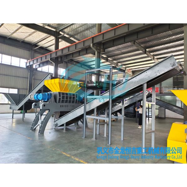Double Shaft Shredder with Six-fold Seal Helix Tool Arrangement and Hexagonal Cutter Design for Efficient Metal Shredding