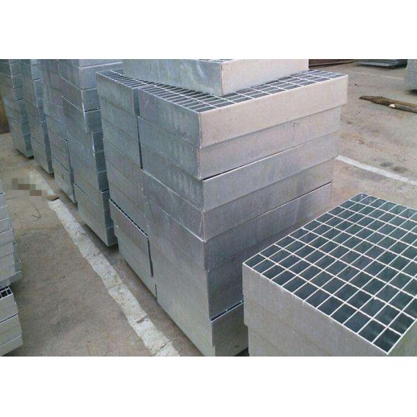 Reja de acero resistente pintada para la resistencia a la corrosión de la cubierta del foso