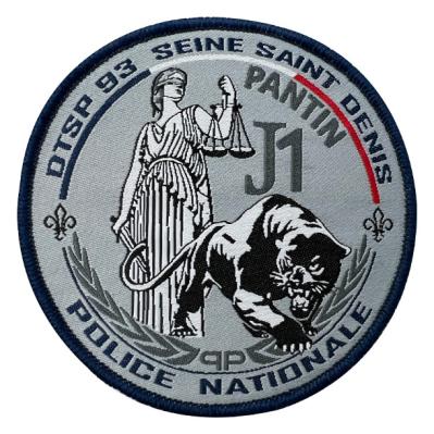 High Density Overlock Embroidered Badge Patches 30mm Diameter Self Adhesive
