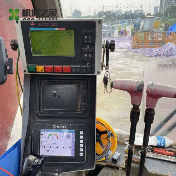 Sany SCC1500C Used Crawler Cranes 150 Ton 16 M 2010