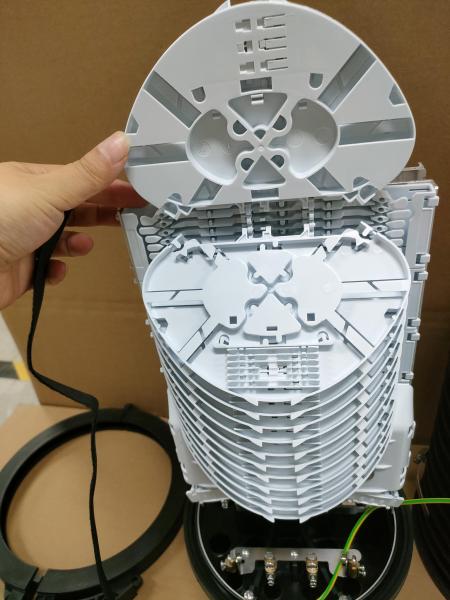FIST-GC02-A16-SC54 Coupole de fermeture par jonction en fibre optique de type 288 cœurs avec 54 adaptateur DX SC