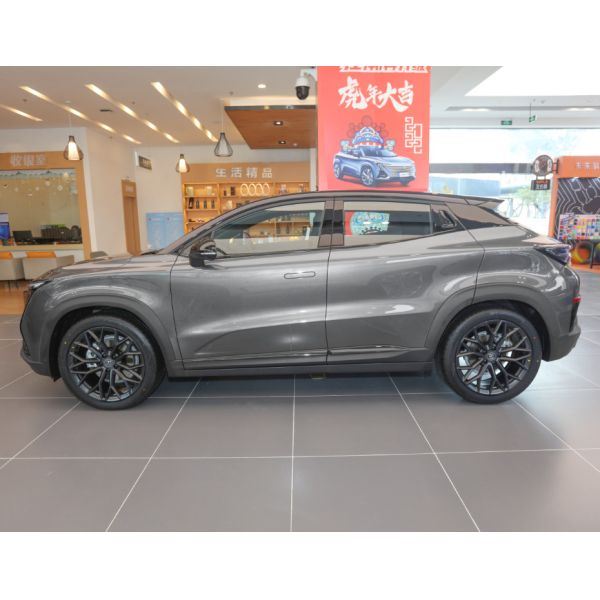 Changan UNI-T 2022 2.0T 233HP Linghang Model 8AT 5 Seats SUV New Or Used