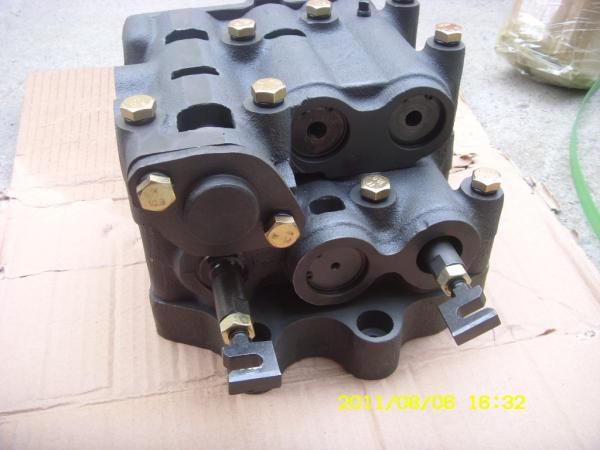 Control Valve Ass'y 154-15-01132 for D85A-21 BULLDOZER VALVE