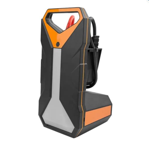 Peak Current 2000A Portable Car Battery Charger 24V Truck Jump Starter With Magnetic Base