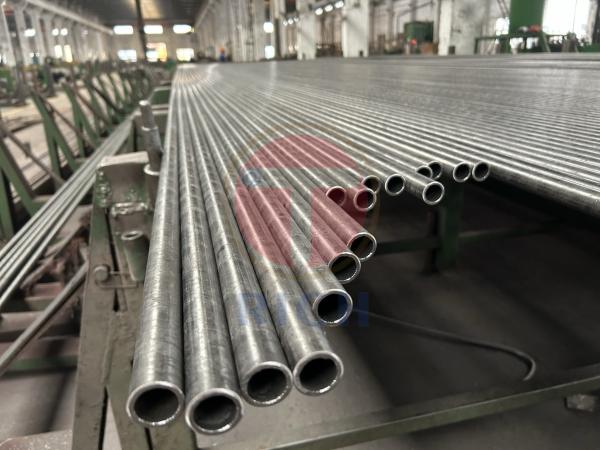 ASTM A519 Automotive Precision Steel Tubes Cold Drawn/Hot Rolled Dom Seamless Tubing