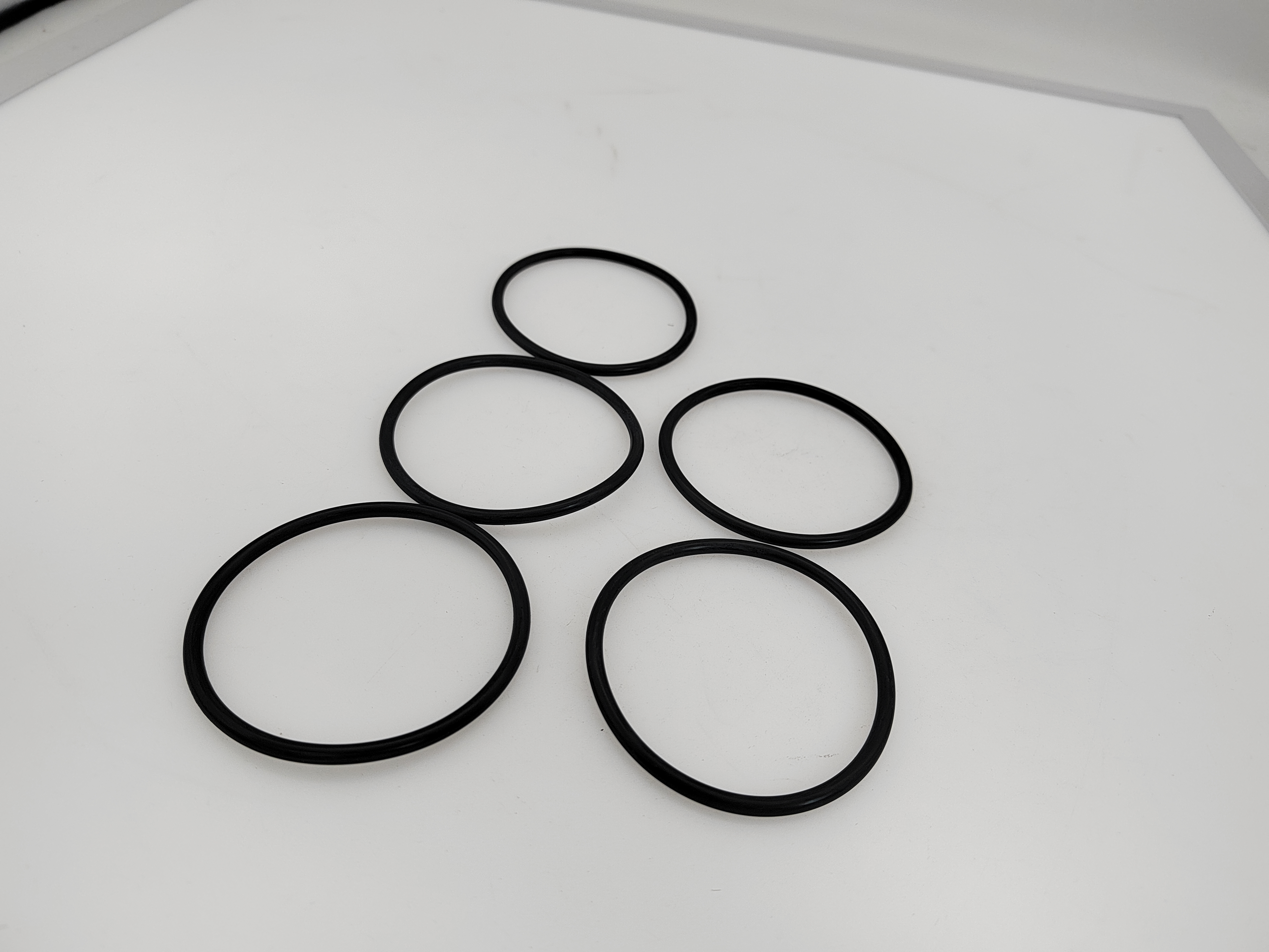 LR008353 Throttle Body Housing Gasket Seal for Discovery 3 4 5 Sport 2.7L 3.0L 05-21