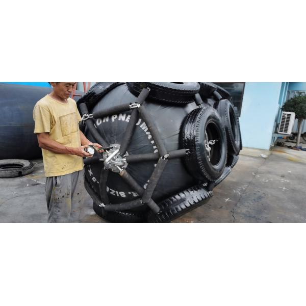 Yokohama Type Marine Rubber Fender Marine Pier Fenders 0.5m-3.3m Diameter