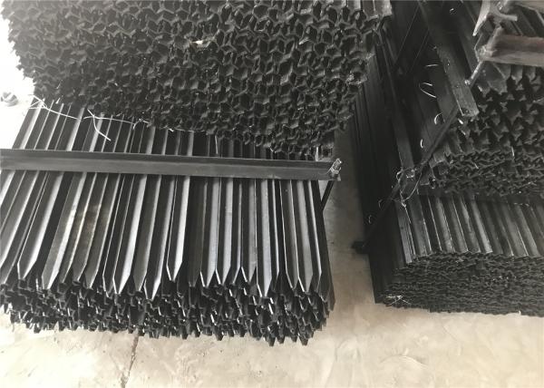 1.8m black bitumen coated heavy duty Y post star pickets