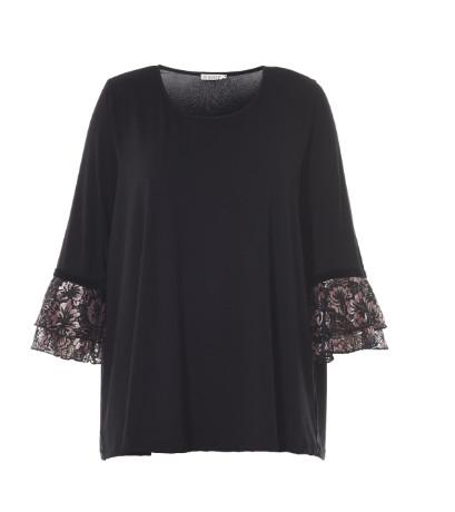 Fashion Round Neck Ladies Oversized Shirts Casual Style With Flare Lace Cuff