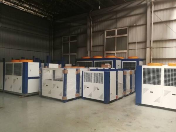 Oil Cooler Industrial Water Chiller For Cooling System Refrigerating Cabinet Injection Molding