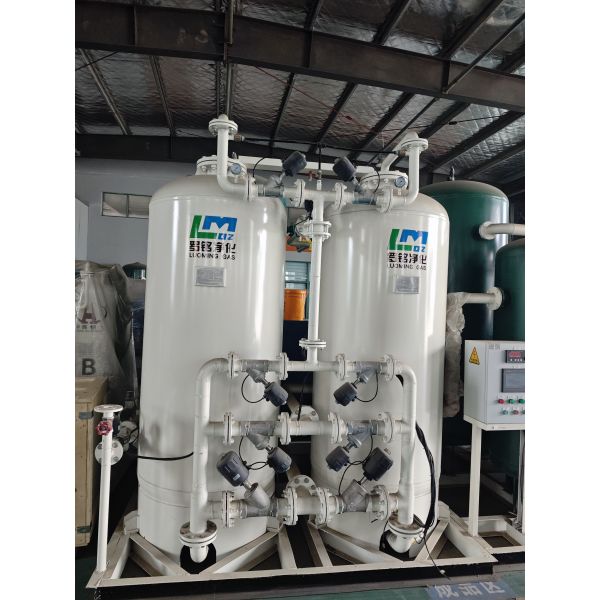 Medical Oxygen Generator with Backup Systems for Critical Care Units