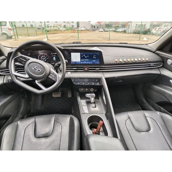 2022 Hyundai Elantra 1.5L CVT GLX Elite Edition