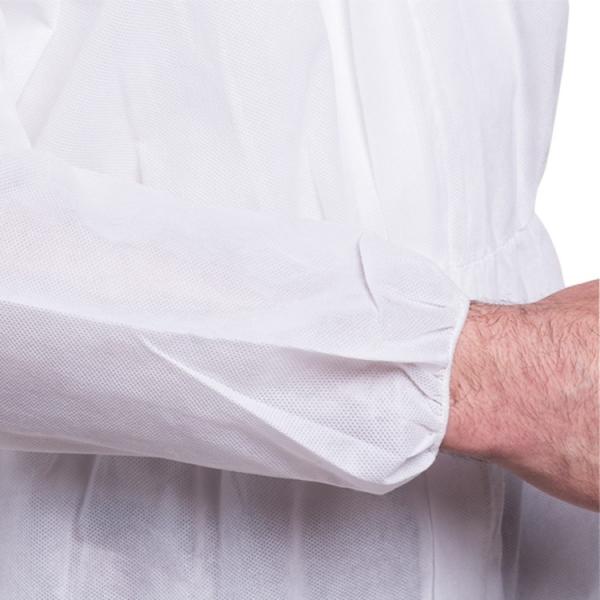 Industrial M L XL 2XL Disposable Isolation Gowns With SMS 50GSM Material