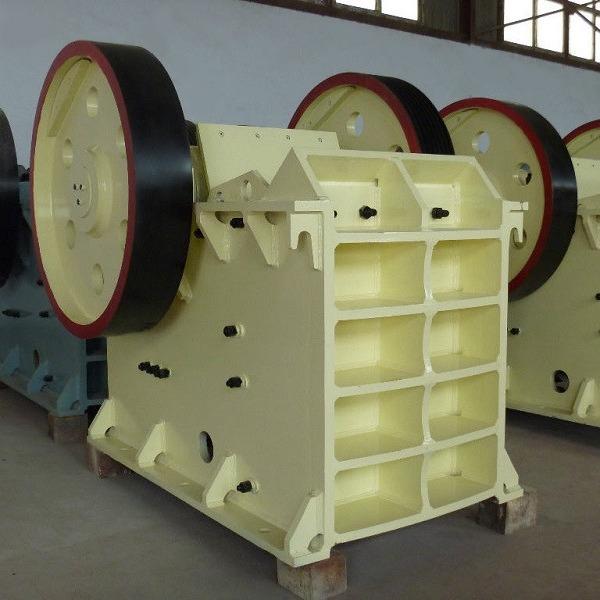 CE 8.8T Jaw Rock Crusher 400-800t/H Concrete Jaw Crusher