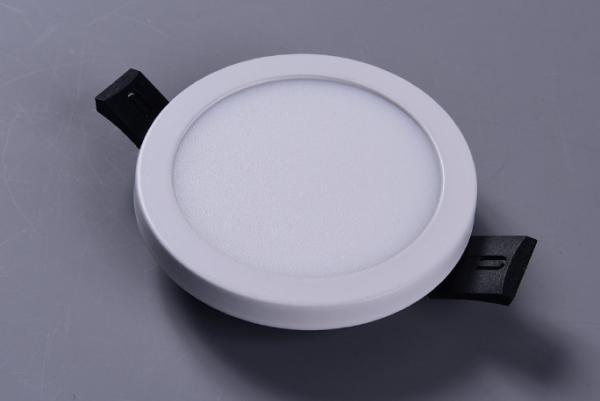 2700K-6500K Indoor Outdoor IP44 Dimming LED Light More Products