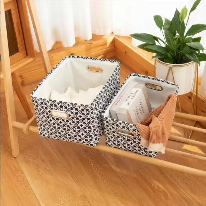 Manufacturer Direct Sales Durable Large Capacity Canvas Fabric Foldable Sewn Edge Metal Handle Storage Box
