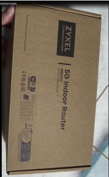 2025 NUEVO ZYXEL NR5307 Router 5G de Interior 5G CPE WiFi 7 BE7200 Puertos Duales de 2.5G Router CPE 5G