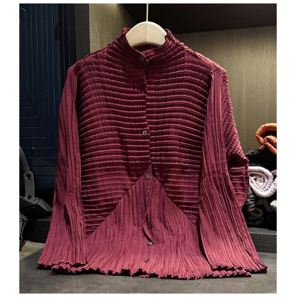 Splicing single breasted cardigan shirt for women in autumn, new style with irregular folds, versatile top