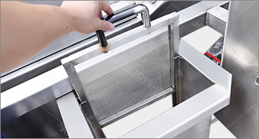 100-500kg/H Ozone Fruit And Vegetable Washer For Cleaning Carrots And Cassava