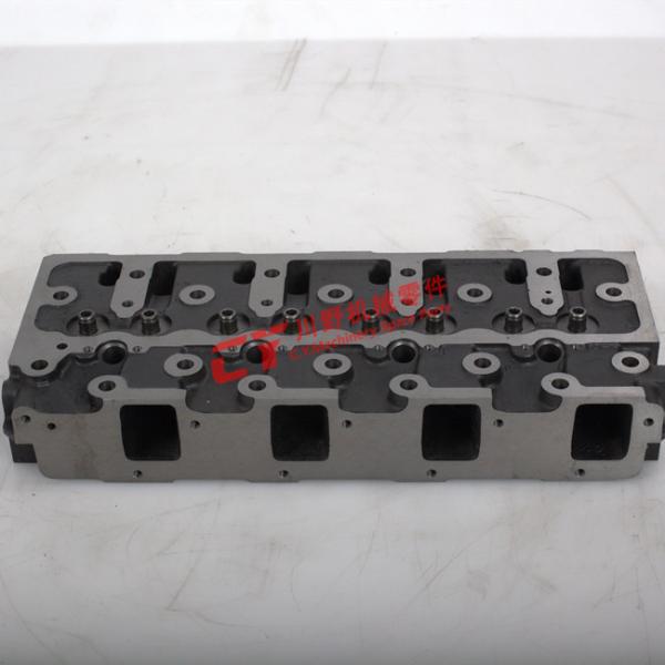729900 - 11100 pièces de moteur diesel de culasse 4TNE94