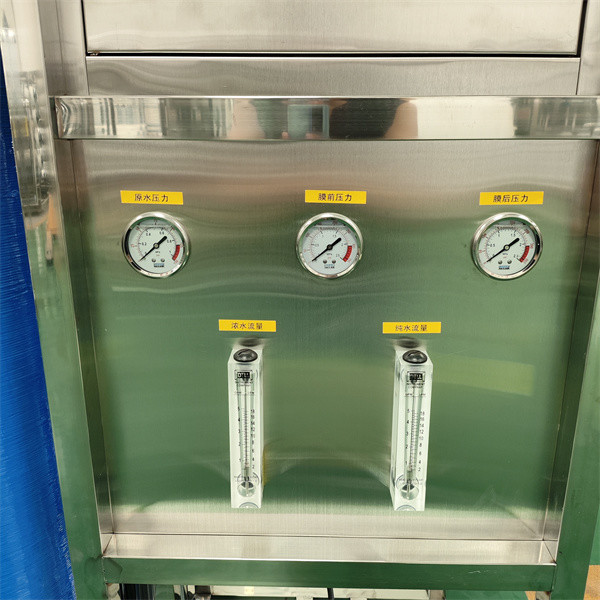 1 Core Components 0.5 Ton Reverse Osmosis RO Water Treatment Equipment For Industrial Pure Water