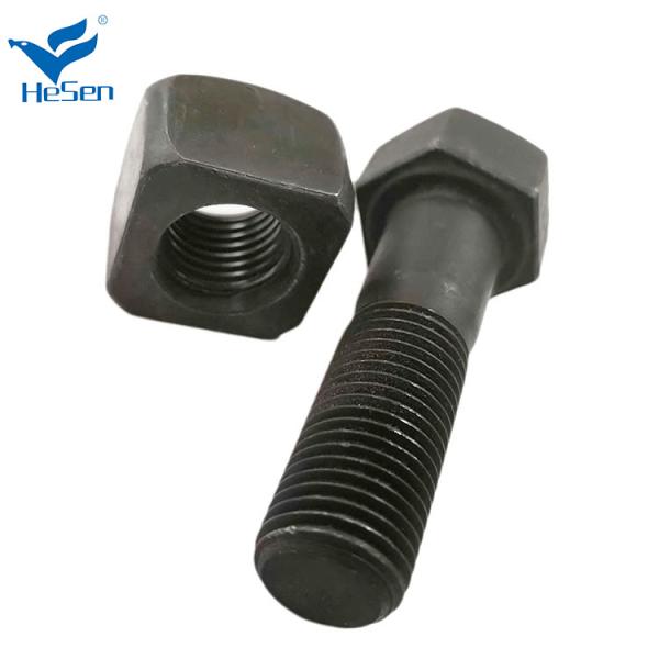 110-32-11411 Komatsu Bolt On Track D31 14x50 MM Grade 12.9