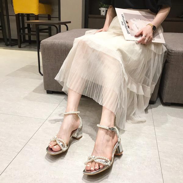 YTH005 Customized 2021 New Summer Word With Mid-Heel Silver Pearl Bow Thick Heel Sandals Female Fairy Style High Heels