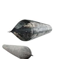 Boudins pneumatiques de navire 1,5 m × 7,0 m, excellente résistance à la pression, conception absorbant les chocs