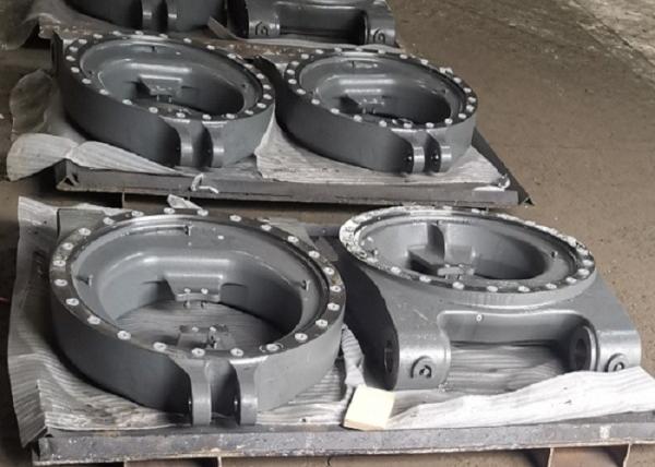 Construction Machinery Resin Sand Casting Round Link With Shot Blasting Surface
