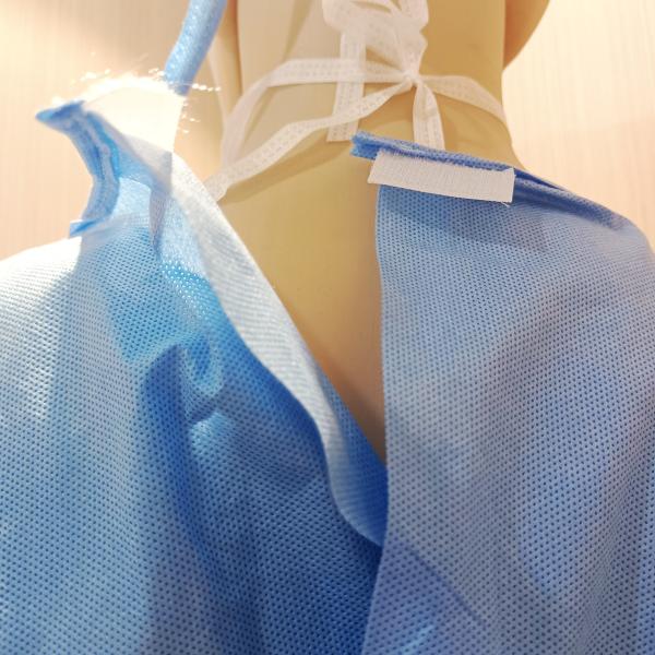 30-50gsm Blue Disposable Surgical Gowns For Infection Control