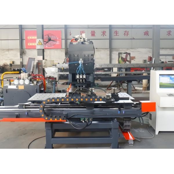 Model BNHD120 Automatic CNC Hydraulic Steel Plate Punch Machine 1500*800mm Workpiece