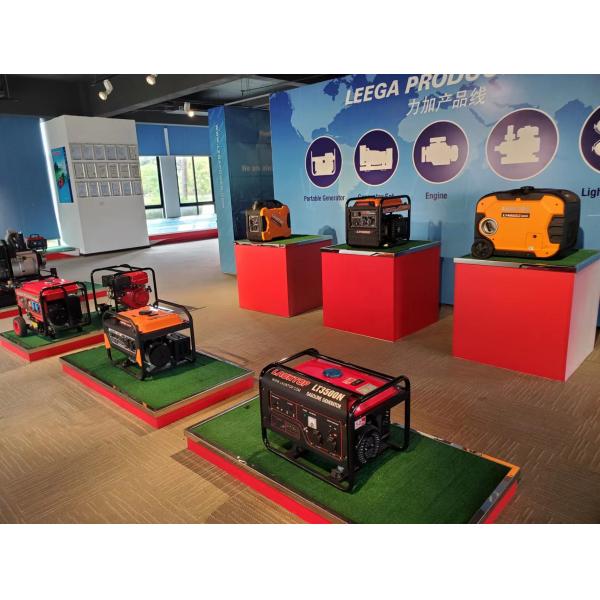 Триколесный мотоцикл скутер грузовой трехколесный трицикл бензиновый тип с водяным охлаждением кабины водителя