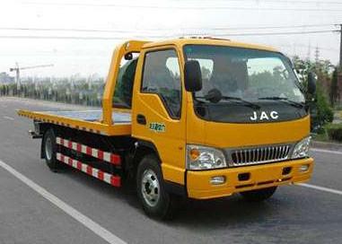 Durable Occasion Recovery Wrecker Tow Truck With 3 Ton , Boom And Lifting Separated Type