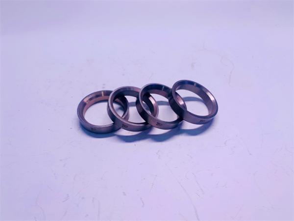 Antiwear CAT C-9 Inlet Valve Seat , 176-7690 176-7688 Seat Exhaust Valve