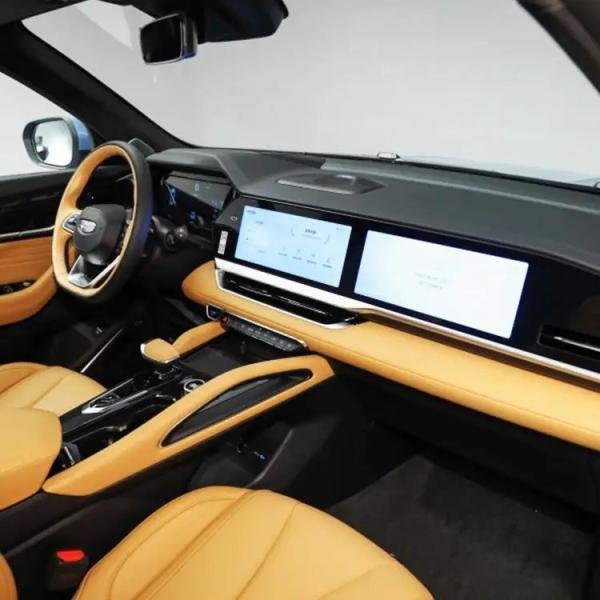 2023 Geely XingYue L Electric Range Extender Oil-electric Hybrid 5 Seats Manual Air Conditioner Left Steering Hybrid