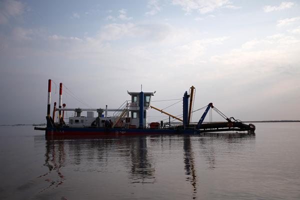 500mm Cutter Suction Dredger with 1600m Discharge Distance