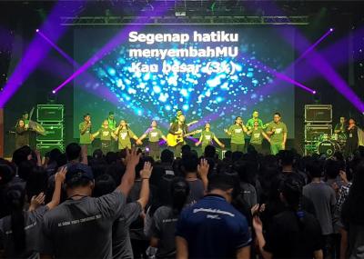 Full Color P3.9 Indoor Rental LED Display , Die Casting Aluminum SMD LED Screen