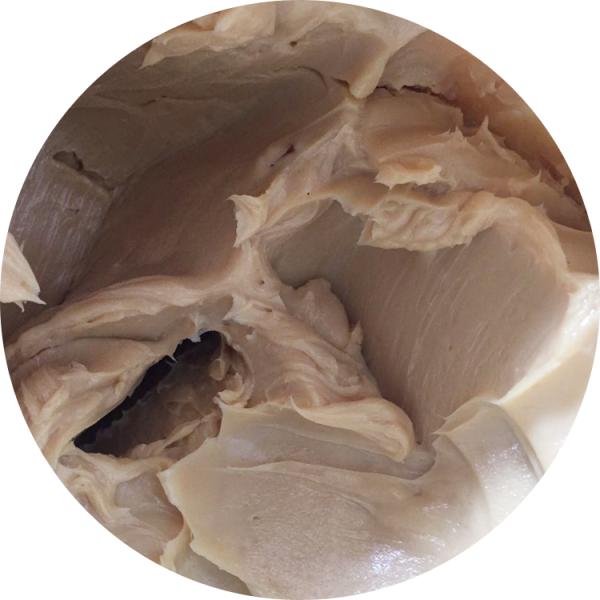 Industrial Lubricant Polyurea-Based Grease with High Viscosity Base Oil at Good