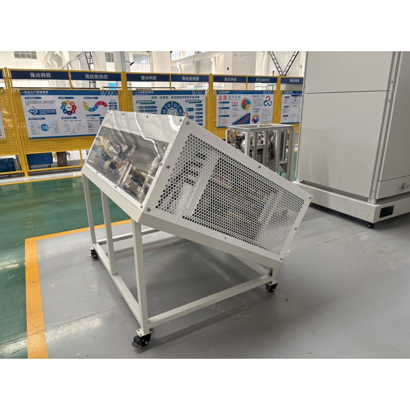 High Efficiency Closed Type Water Cooling System for Data Center Thermal