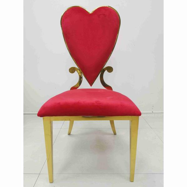 A cadeira vermelha do banquete do casamento do coração do pôquer cobre a mobília da sala de jantar do coxim de veludo