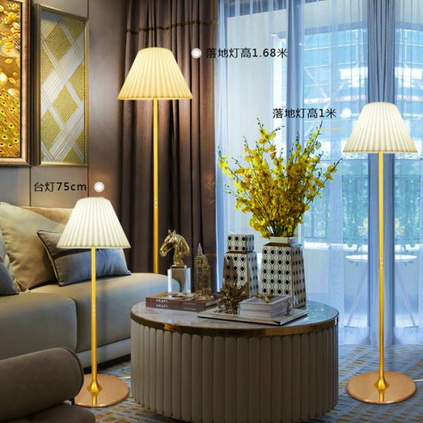 Положение офиса привело свет Ак100 лампы пола теплый - 240в с стальной стойкой