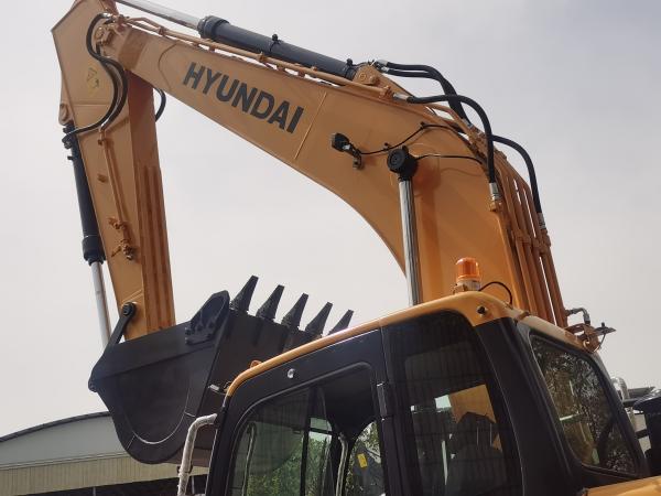 Original Korea Used Excavator Hyundai 220lc-9s  Hot Sale